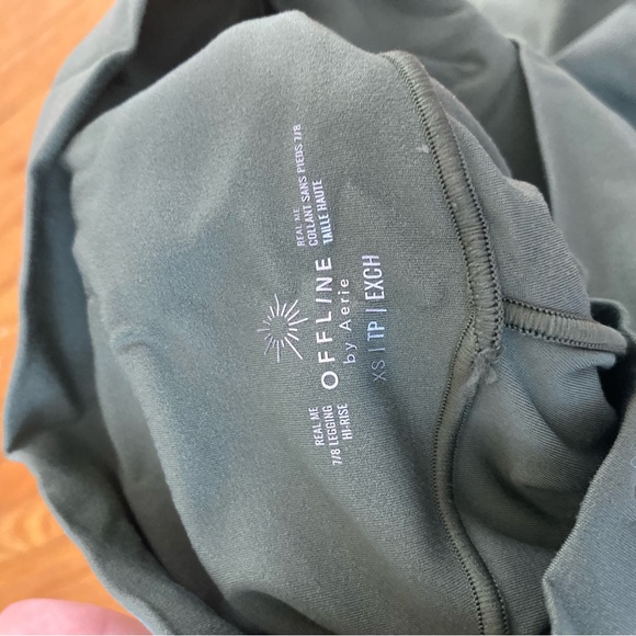 Green crossover leggings - Picture 3 of 3